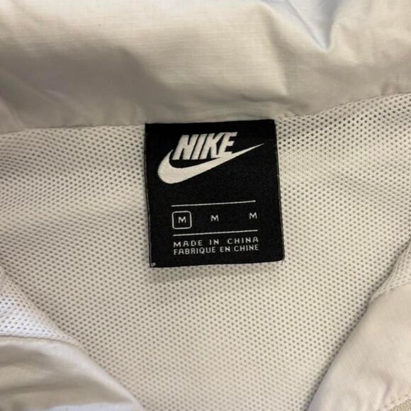 Womens Nike Zip Up Windbreaker SZ M - Picture 3 of 5